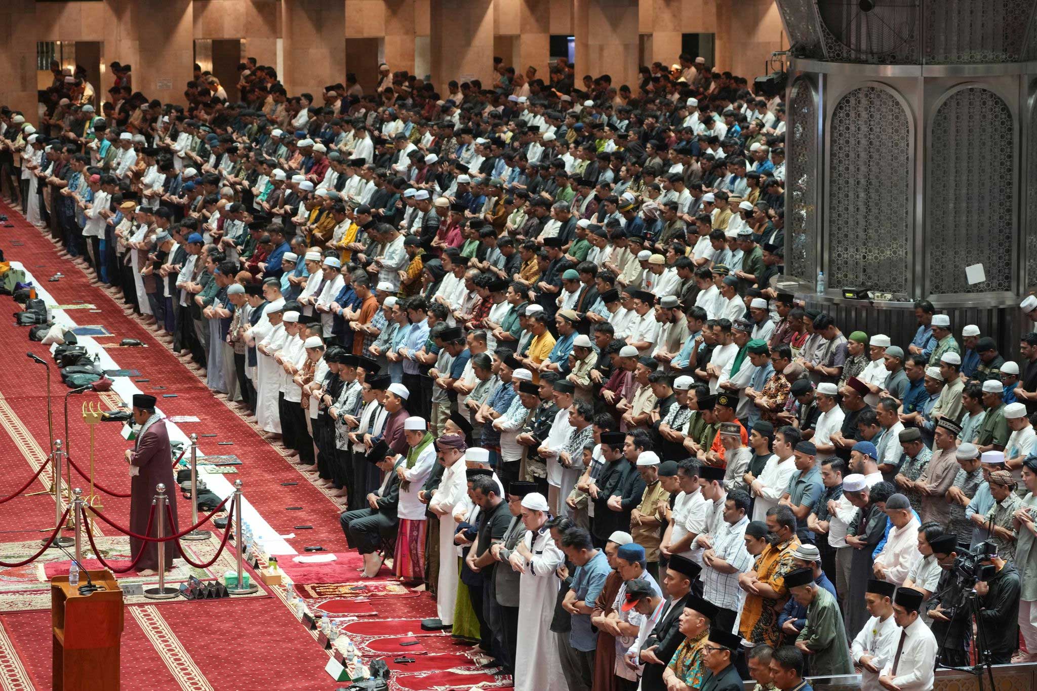 Indonésia reafirma liderança global com a maior população muçulmana e número recorde de mesquitas