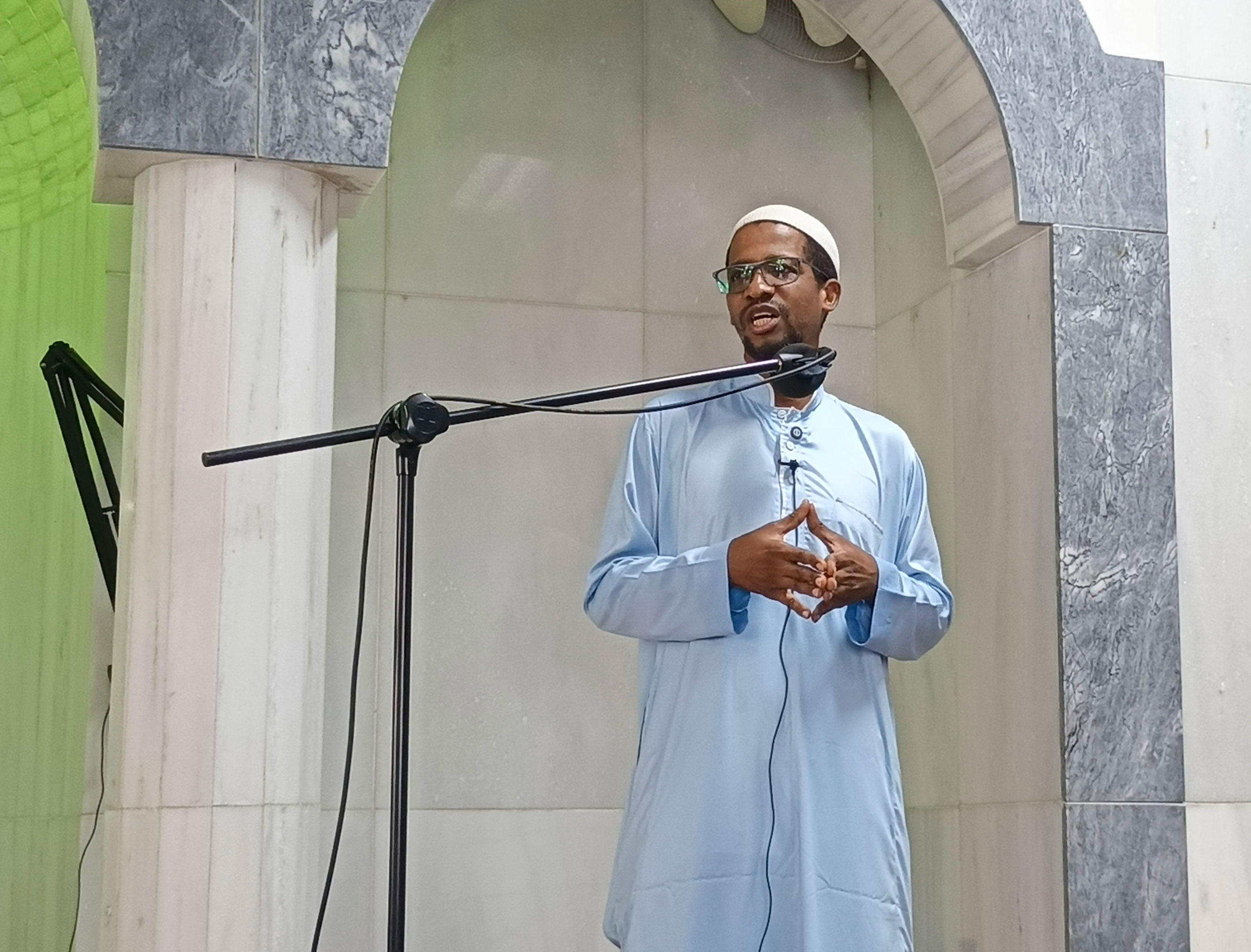 Sheikh Muhammad Namuiche condena proliferação de “Álimos digitais” e perda de valores nas redes sociais