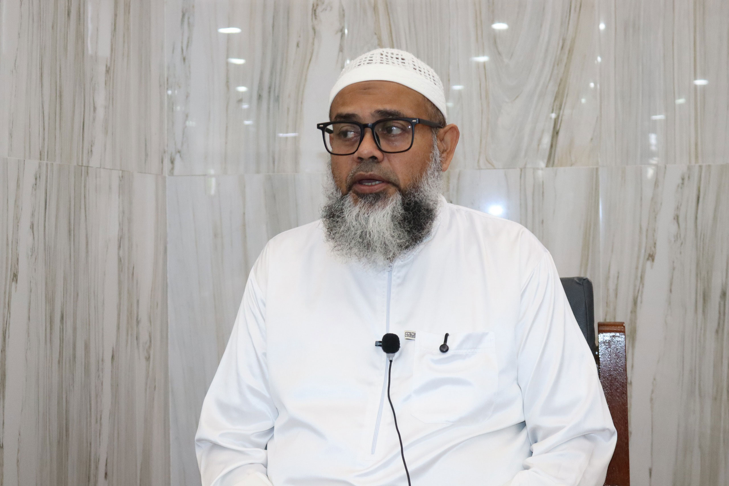 “A Verdadeira oração deve reflectir-se na conduta moral fora das mesquitas”, defende Sheikh Assamo Arby