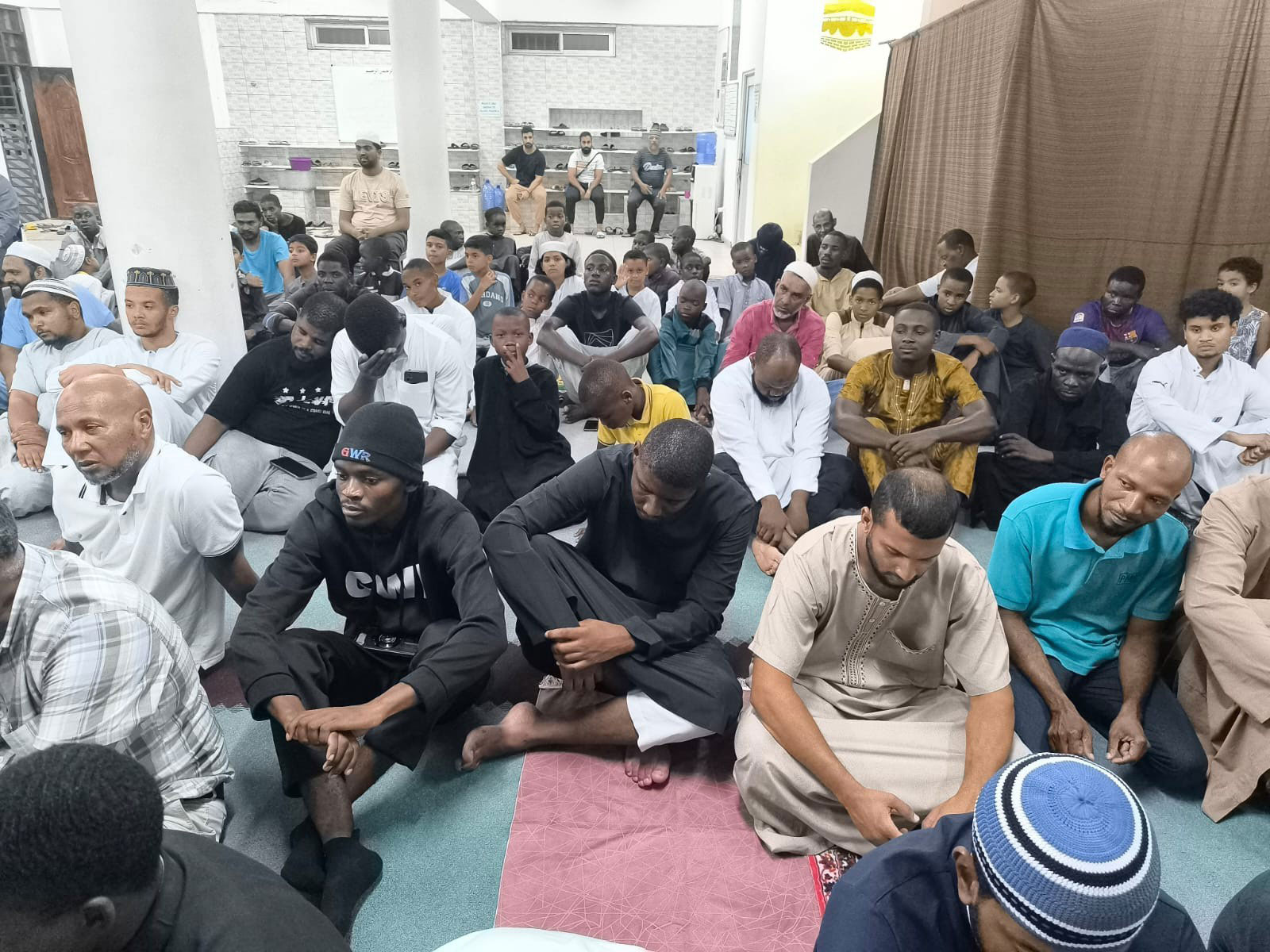 Tariq Al Haqq promove encontros de reflexão e fortalecimento espiritual para mulheres e homens muçulmanos