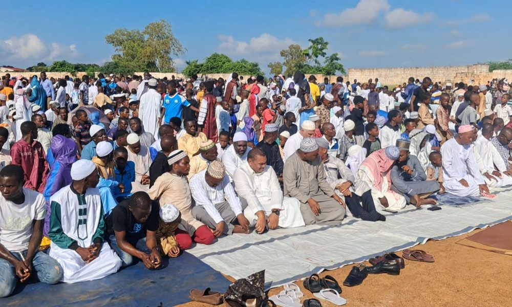 Associação Islâmica para Educação realiza evento comunitário para promover união familiar e combate às drogas em Angoche
