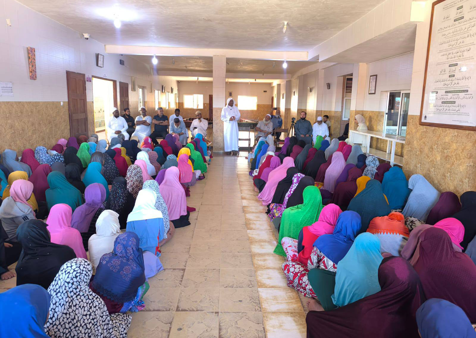 “O mundo está à espera de vocês”, sublinham Sheikhs Aminuddin e Abu Atibo apelando a resiliência e firmeza religiosa