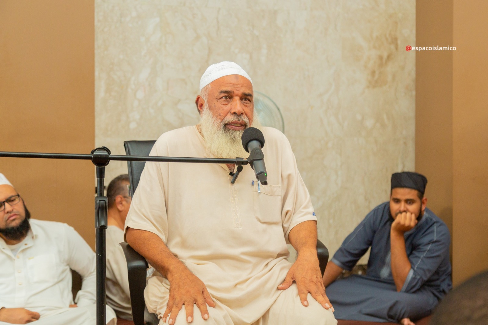 Sheikh Aminuddin Muhammad faz uma reflexão em torno da Guerra no Médio Oriente