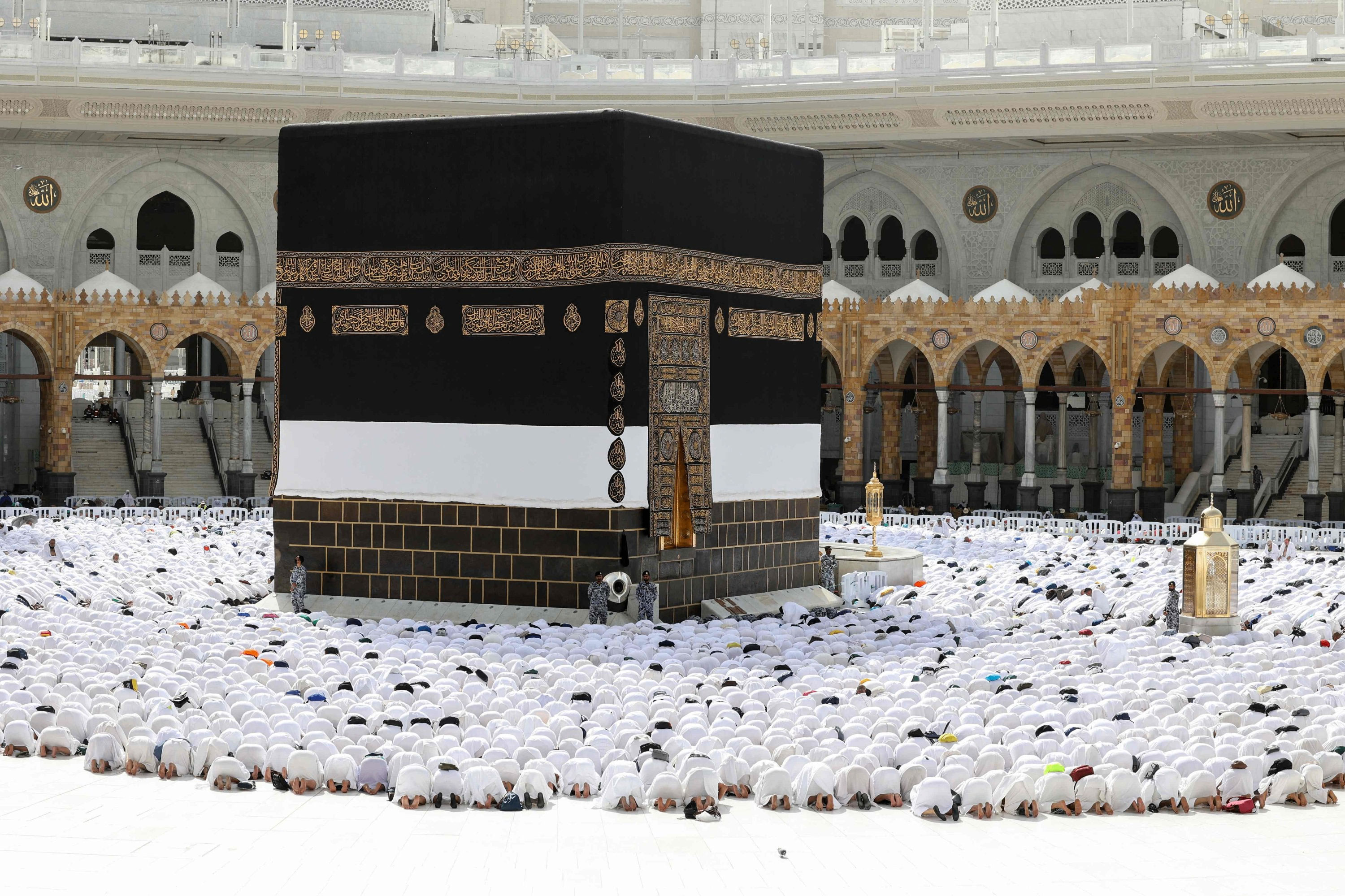 Maulana Idrisse Yassin destaca virtudes de Dhul-Hijjah e a essência espiritual do Hajj