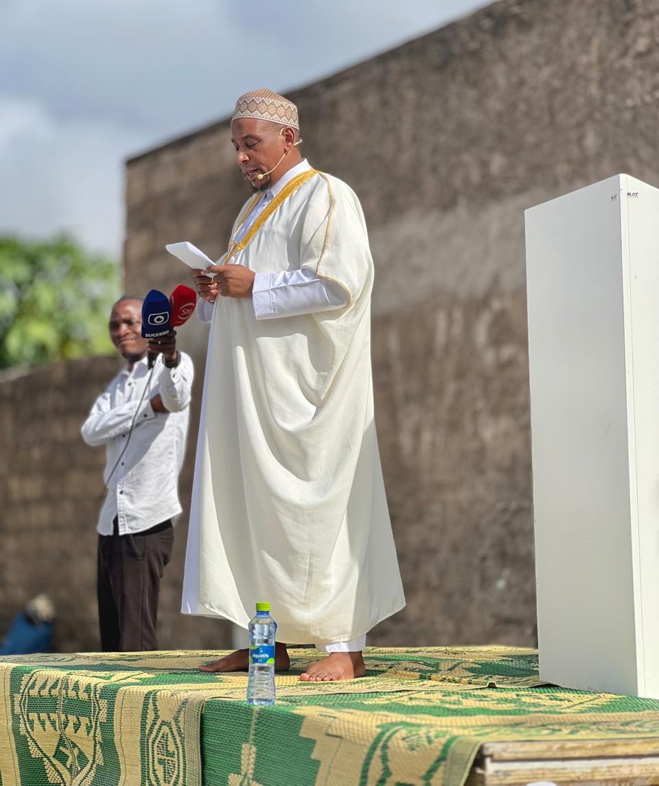 Sheikh Abdul Latif Mussagy apela à vigilância da juventude contra o terrorismo e as drogas em Nampula