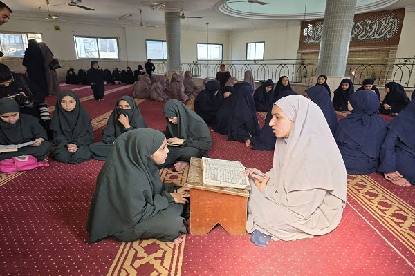 Em mesquita semidestruída projecto em Gaza une Alcorão e apoio emocional contra traumas da guerra