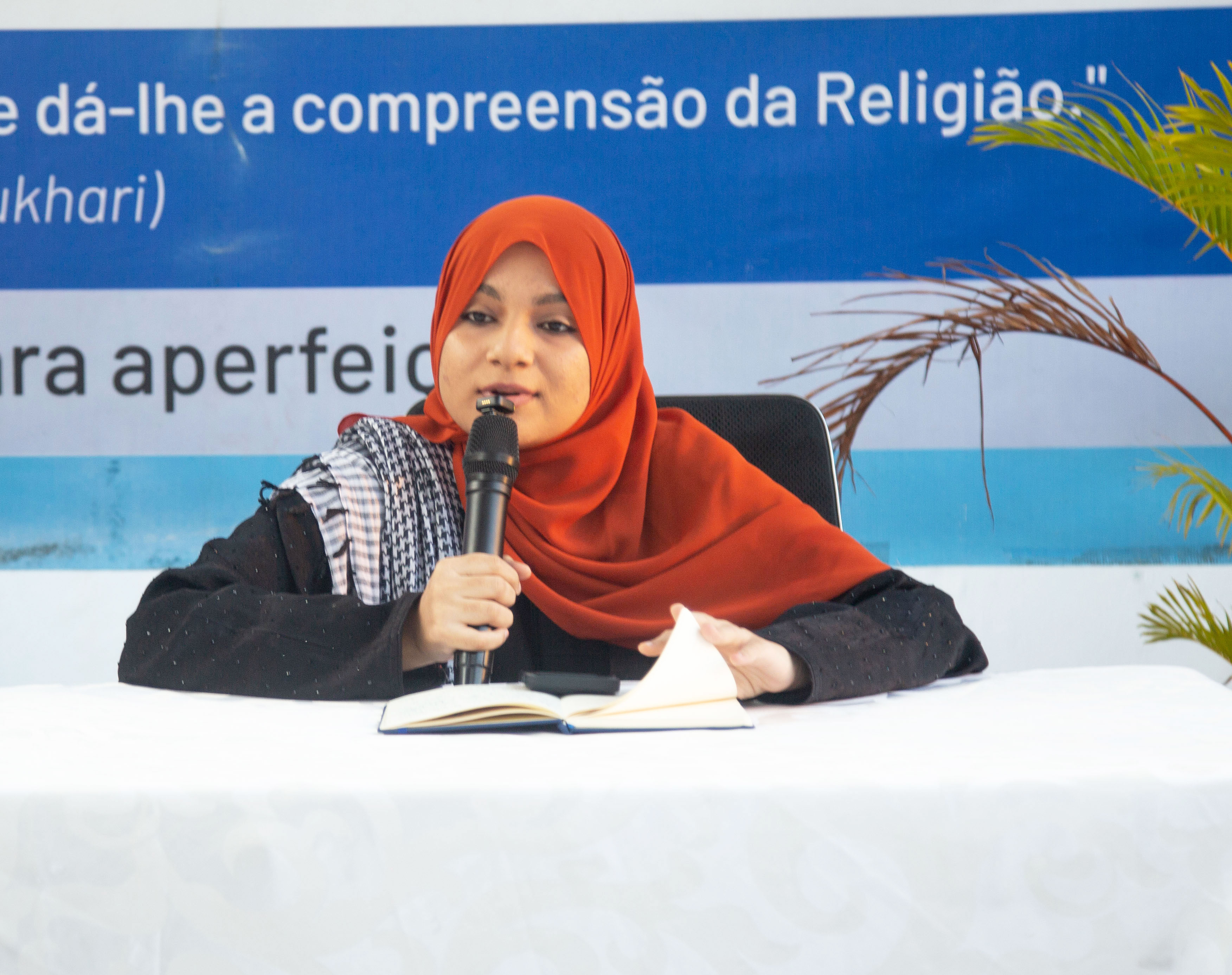 Mualima Nabila Abdul Carim aponta firmeza espiritual como escudo para os desafios do mundo actual