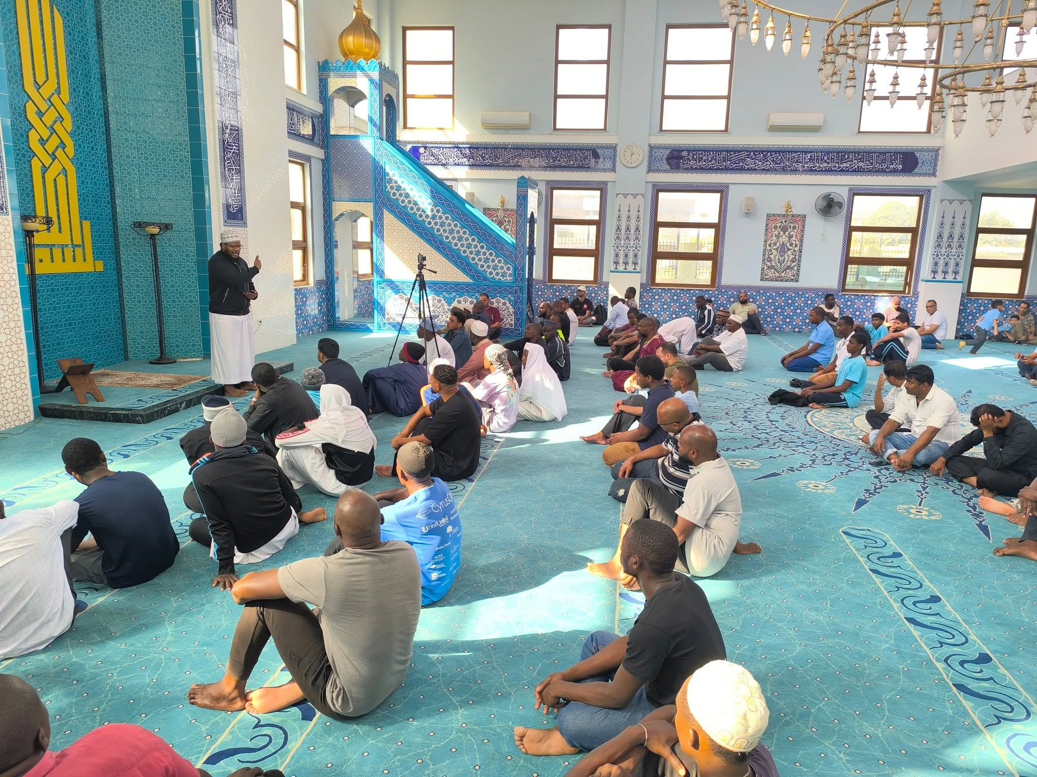 “O amor pela família do Profeta manifesta-se em seguir o Alcorão e a Sunnah”, sublinha Sheikh Daud Ibramogy