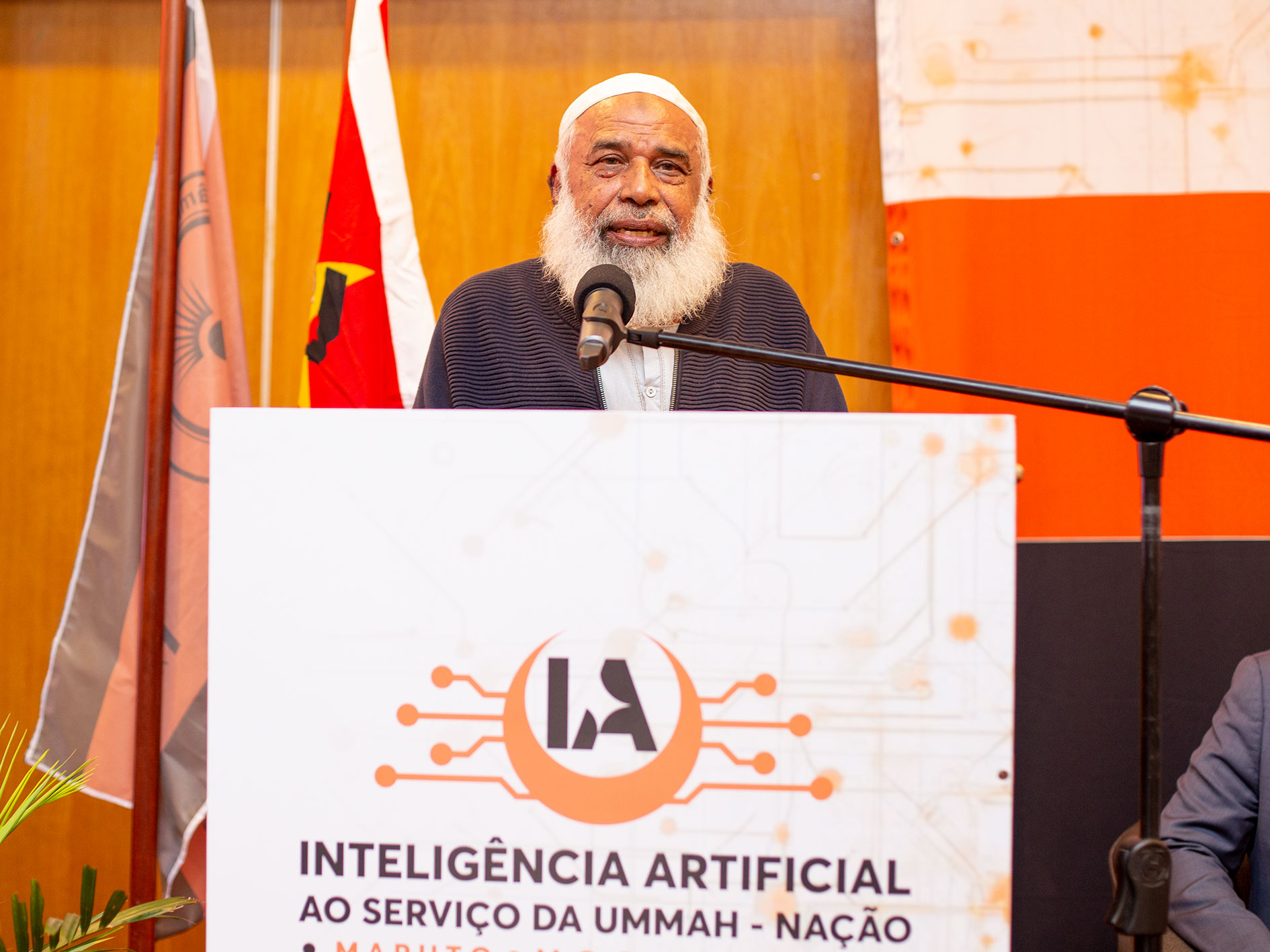 “Se não há Inteligência Natural, não haverá Inteligência Artificial”, sublinha Sheikh Aminuddin