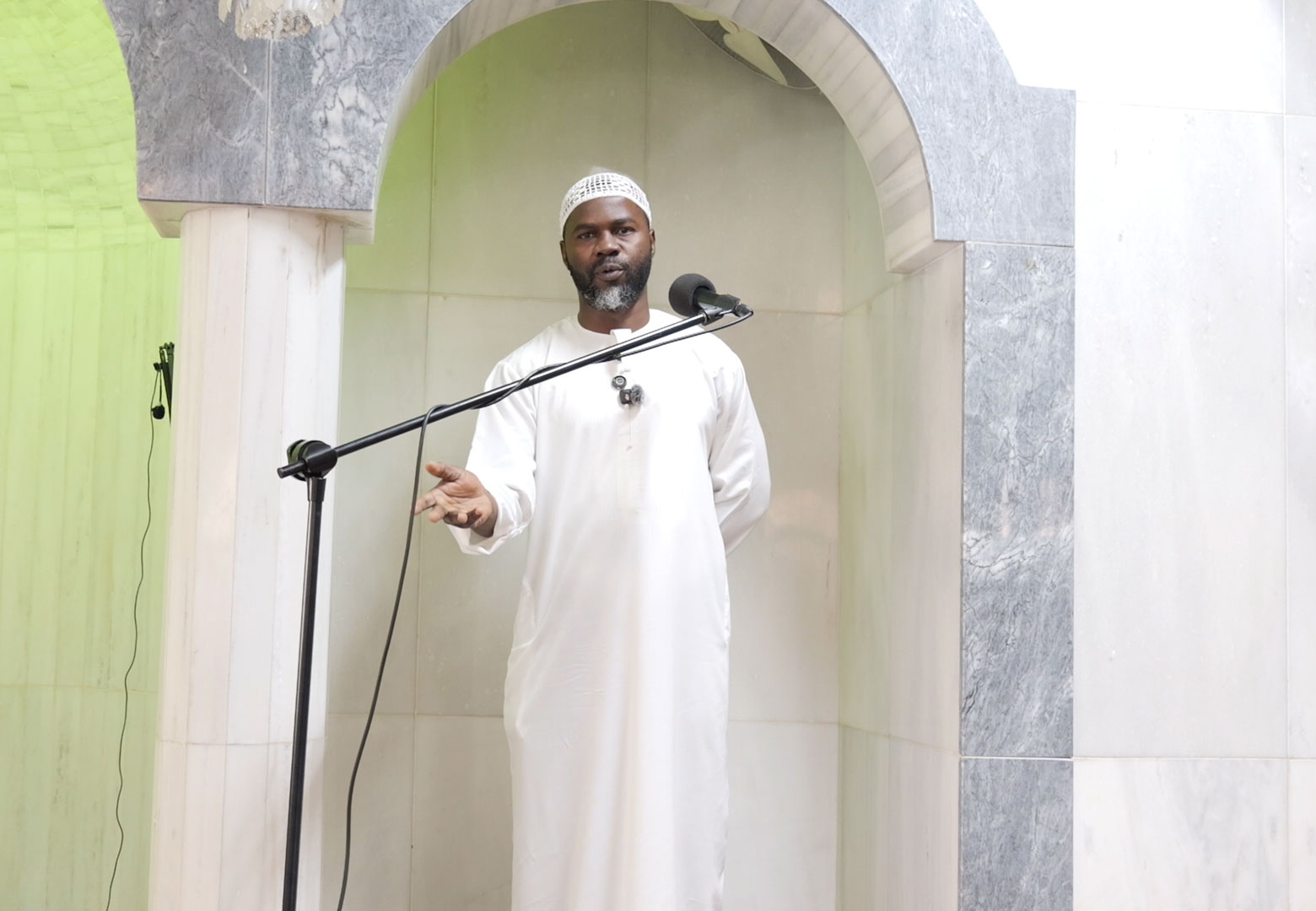 Proteger o ambiente e manter a higiene são deveres islâmicos obrigatórios, alerta Sheikh Mussa Suefe