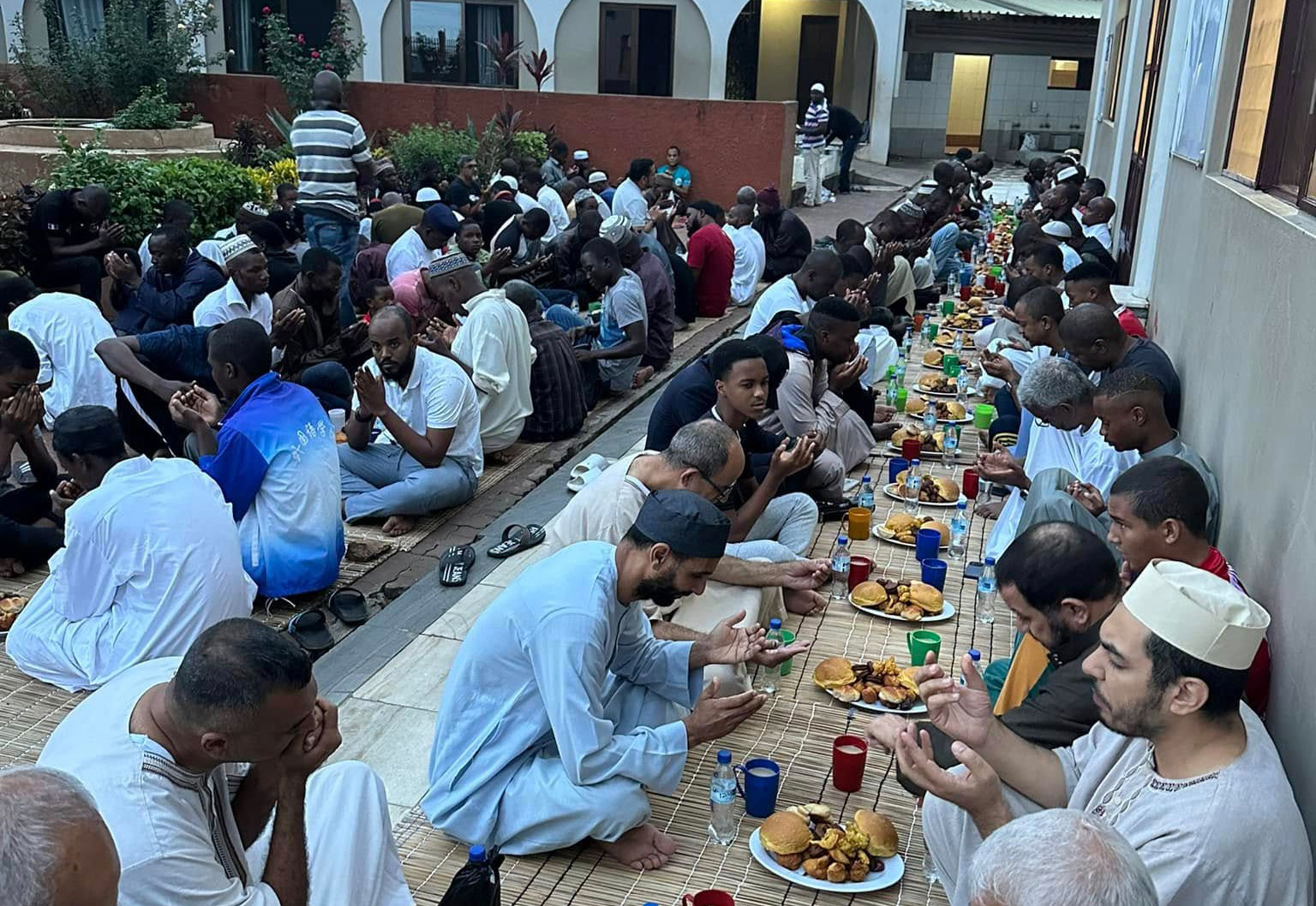 Faltam cerca de seis meses para o início do jejum de Ramadhan e nove para o Hajj