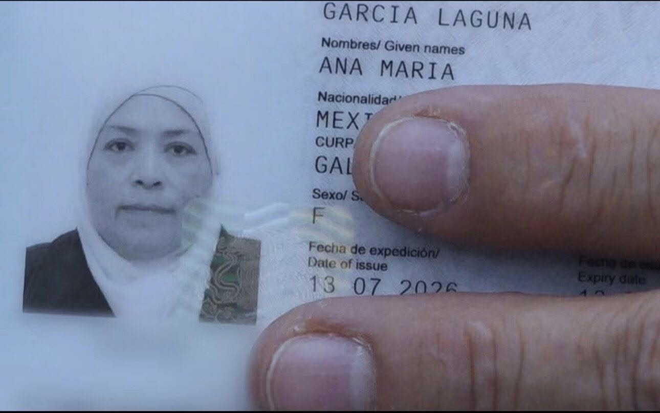 Mulher muçulmana consegue direito de usar hijab em passaporte no México, pela primeira vez
