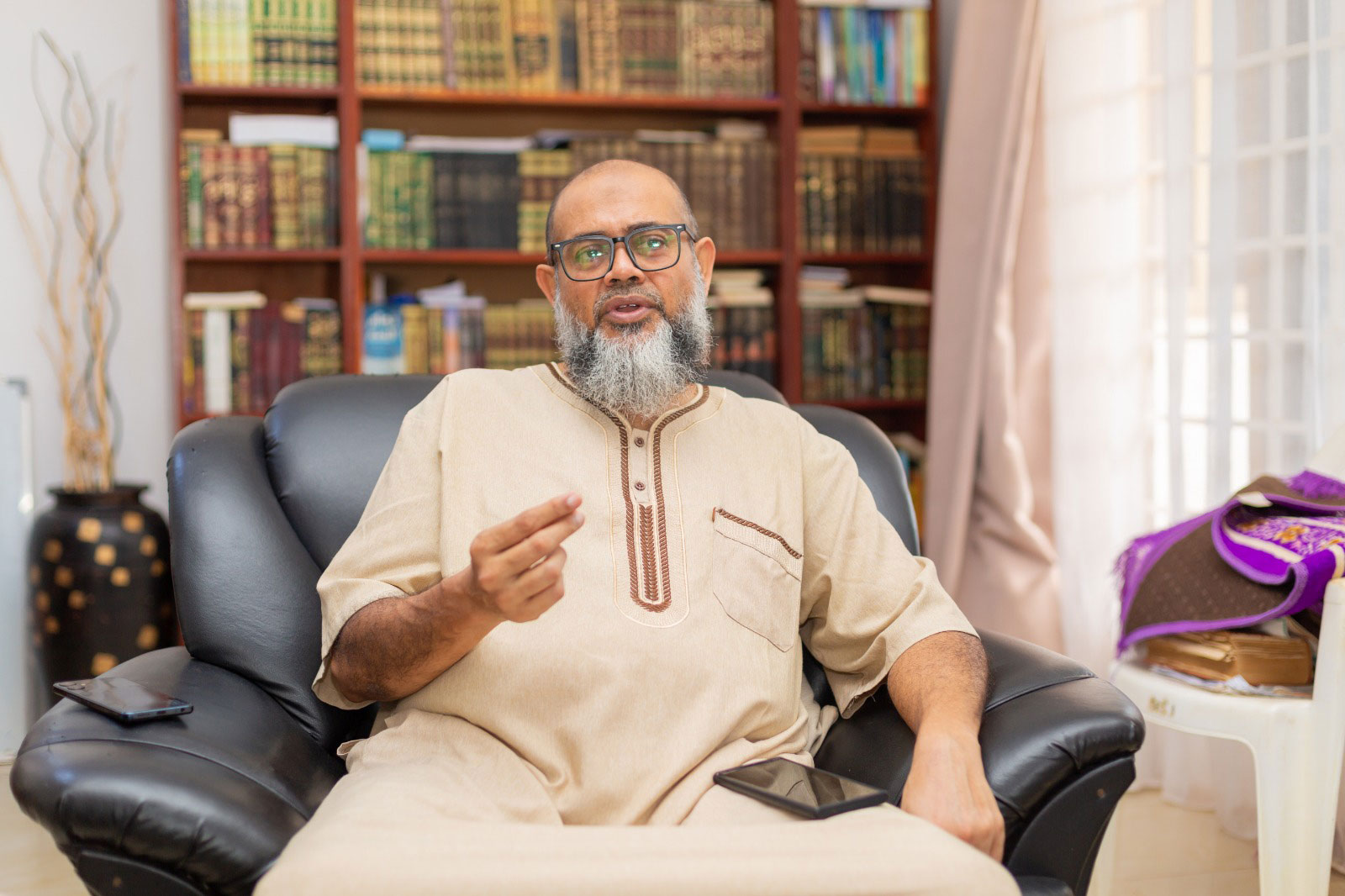 Sheikh Assamo Arby fala dos limites nas celebrações numa perspectiva da religião islâmica