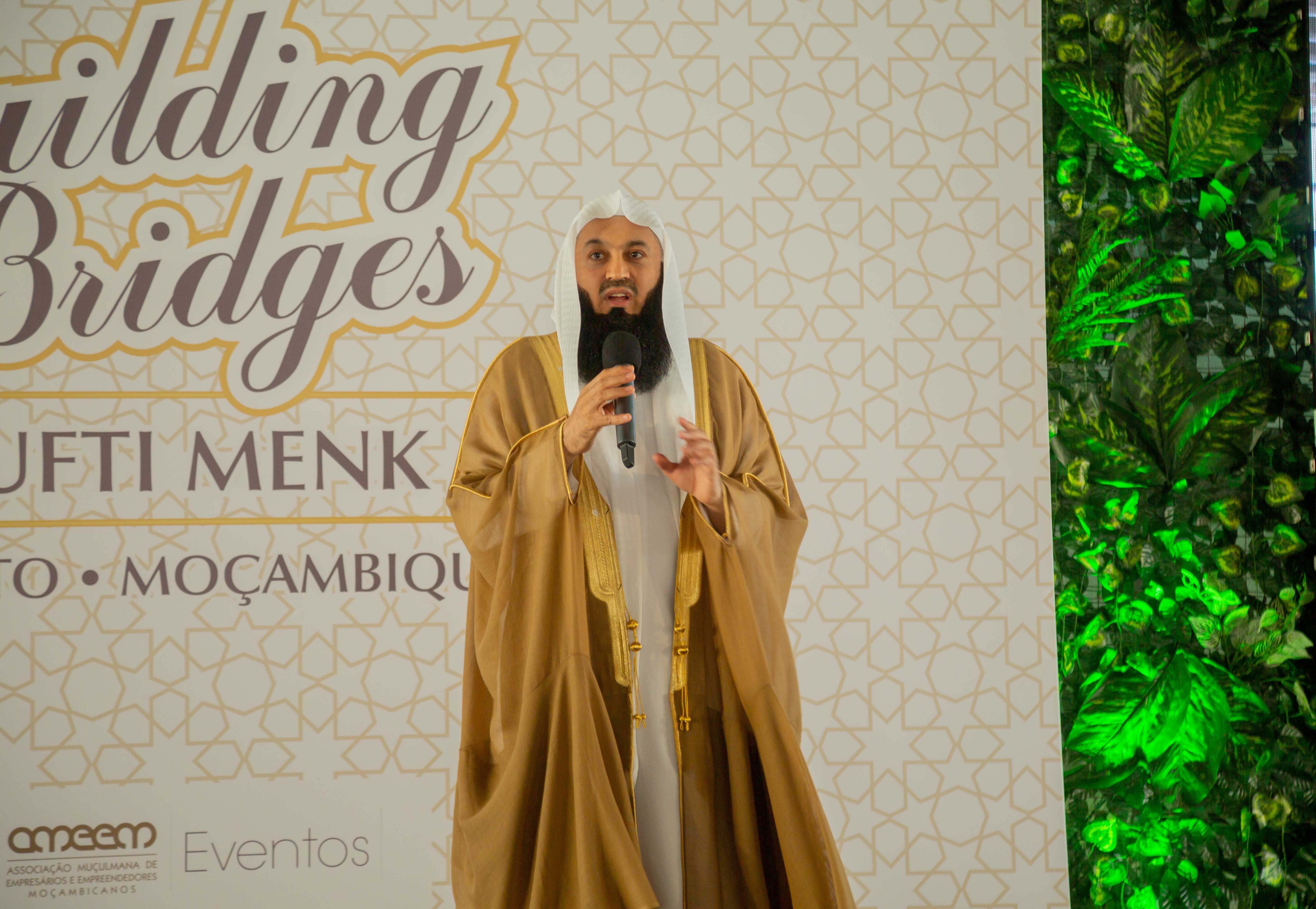 “Construindo pontes”, a visão de Mufti Ismail Menk para uma sociedade unida e pacífica